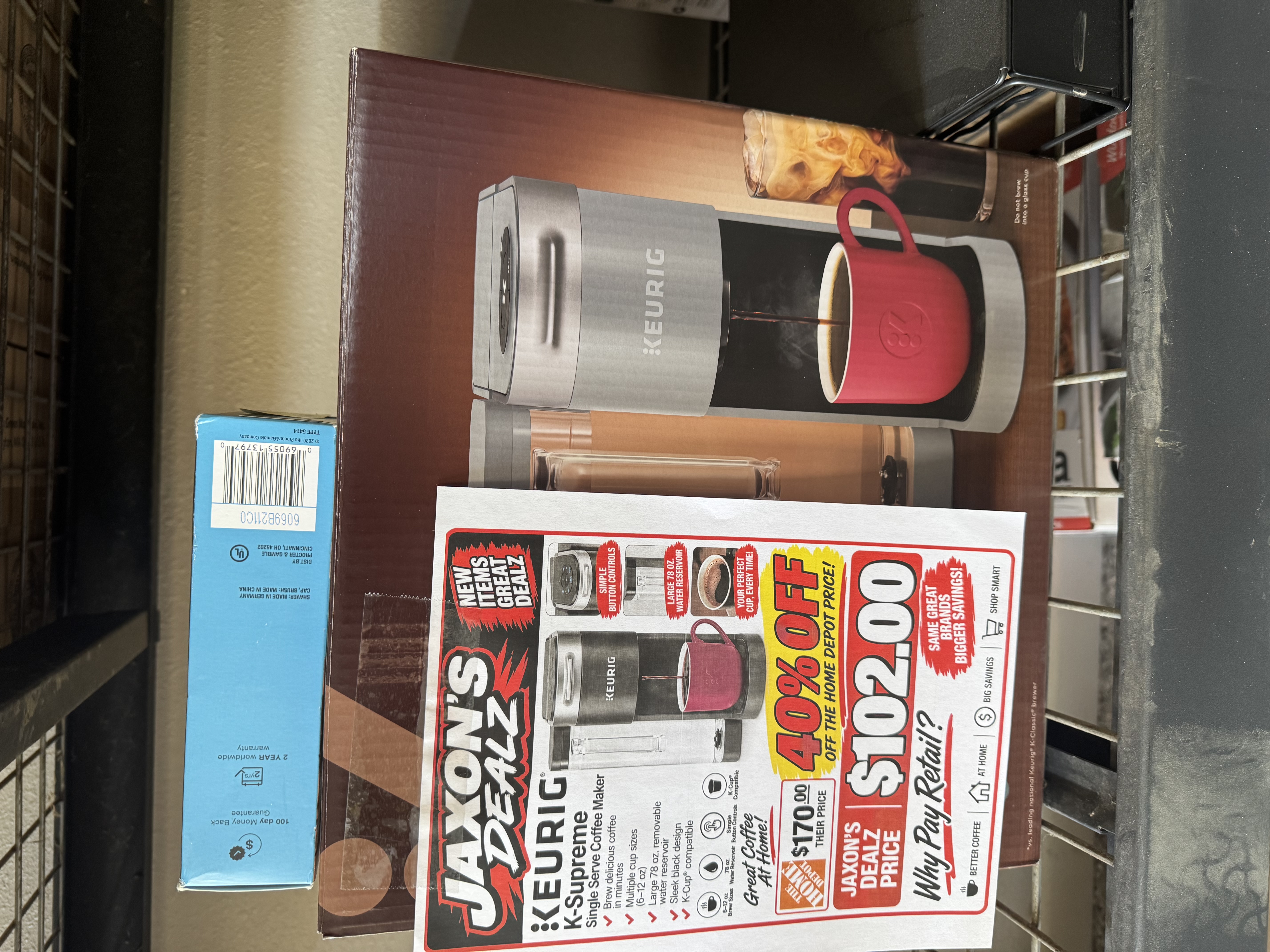 Keurig single coffee maker supreme